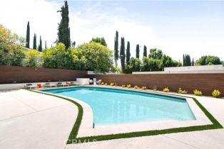 Single Family Residence, 18823 La Amistad, Tarzana, CA 91356 - 25