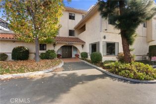 Condominium, 18900 Delaware St, Huntington Beach, CA  Huntington Beach, CA 92648