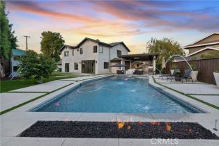 Single Family Residence, 11951 Gladstone dr, North Tustin, CA 92705 - 24