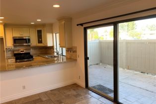 Condominium, 8877 Lauderdale ct, Huntington Beach, CA 92646 - 3