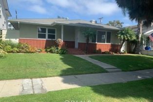 Single Family Residence, 727 13th st, Huntington Beach, CA 92648 - 2