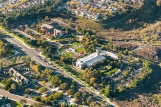 Single Family Residence, 20 Fayence, Newport Coast, CA 92657 - 62