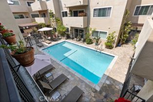 Condominium, 1203 Sweetzer ave, West Hollywood , CA 90069 - 4