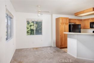 Condominium, 2588 Avenida Del Vista, Corona, CA 92882 - 3