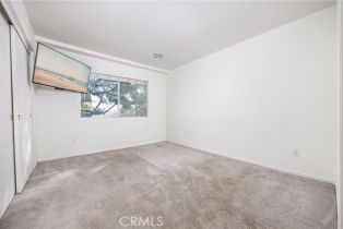 Condominium, 2588 Avenida Del Vista, Corona, CA 92882 - 8