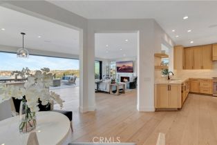 Condominium, 221 Carnation ave, Corona Del Mar, CA 92625 - 3