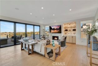 Condominium, 221 Carnation ave, Corona Del Mar, CA 92625 - 33