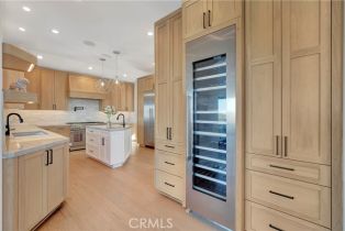 Condominium, 221 Carnation ave, Corona Del Mar, CA 92625 - 39