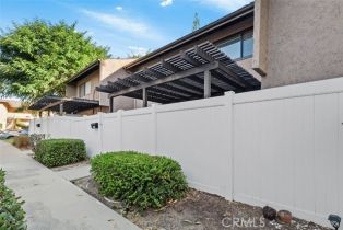 Condominium, 2278 Loma Alta dr, Fullerton, CA 92833 - 3