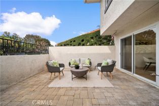 Condominium, 456 Vista Roma, Newport Beach, CA 92660 - 5