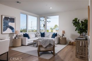 Condominium, 414 Main st, Huntington Beach, CA 92648 - 7