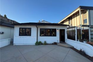 , 607 Larkspur ave, Corona Del Mar, CA 92625 - 7