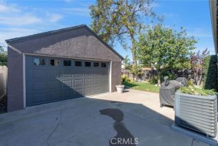 Single Family Residence, 528 Cambridge, Orange, CA 92867 - 30