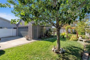 Single Family Residence, 528 Cambridge, Orange, CA 92867 - 32