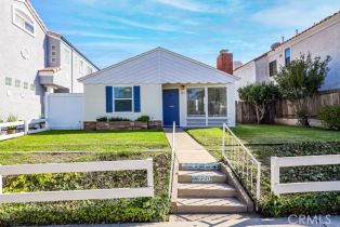 Single Family Residence, 520 12th st, Huntington Beach, CA 92648 - 2