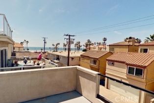 Single Family Residence, 125 8th st, Huntington Beach, CA 92648 - 4