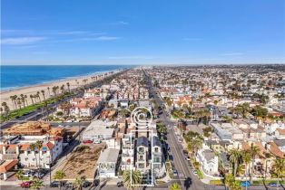 Single Family Residence, 125 8th ST, Huntington Beach, CA  Huntington Beach, CA 92648