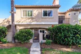 Condominium, 606 Lake ST, Huntington Beach, CA  Huntington Beach, CA 92648