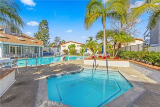 Condominium, 4682 Warner ave, Huntington Beach, CA 92649 - 30