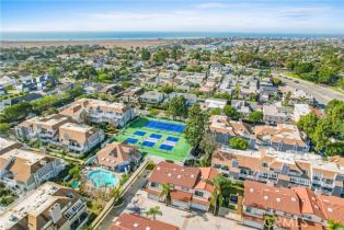 Condominium, 4682 Warner ave, Huntington Beach, CA 92649 - 32