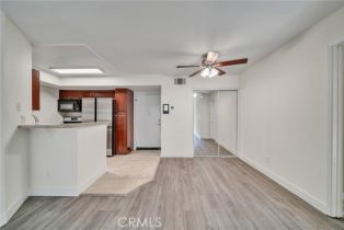 Condominium, 5545 canoga ave, Woodland Hills, CA 91367 - 4