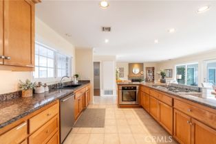 Single Family Residence, 1518 Priscilla ln, Newport Beach, CA 92660 - 10