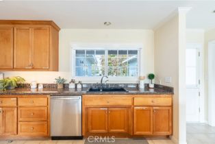 Single Family Residence, 1518 Priscilla ln, Newport Beach, CA 92660 - 11