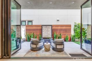 Single Family Residence, 207 1st, Seal Beach, CA 90740 - 9