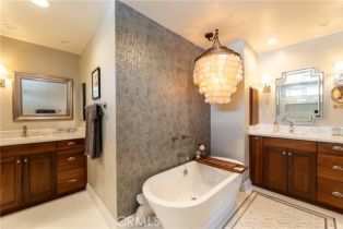 Single Family Residence, 25911 Rich Springs cir, Laguna Hills, CA 92653 - 31