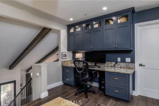 Single Family Residence, 25911 Rich Springs cir, Laguna Hills, CA 92653 - 35