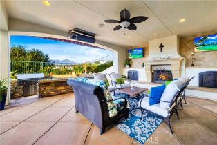 Single Family Residence, 27 Corn Flower st, Coto De Caza, CA 92679 - 4