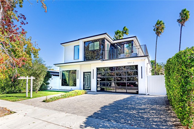 Single Family Residence, 5812 Willis ave, Sherman Oaks, CA 91411 - 1