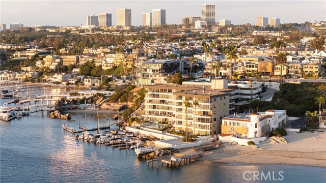 Condominium, 2525 Ocean blvd, Corona Del Mar, CA 92625 - 1