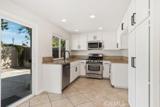 Single Family Residence, 1837 Las Palmas cir, Orange, CA 92868 - 13