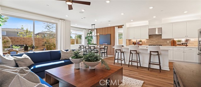 Single Family Residence, 474 Checkerbloom ln, Santa Paula, CA 93060 - 1