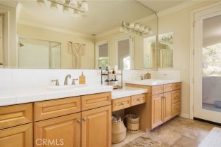 Single Family Residence, 18915 Rockinghorse ln, Huntington Beach, CA 92648 - 17