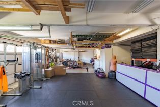 Single Family Residence, 18915 Rockinghorse ln, Huntington Beach, CA 92648 - 36