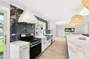 Single Family Residence, 10241 Wesley cir, Huntington Beach, CA 92646 - 15