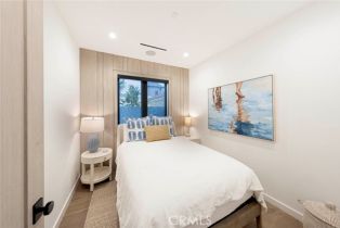 Single Family Residence, 506 7th st, Huntington Beach, CA 92648 - 7