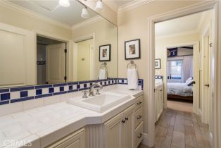 Single Family Residence, 2400 Holly ln, Newport Beach, CA 92663 - 25