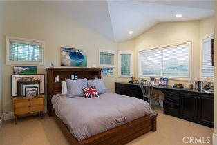 Single Family Residence, 2400 Holly ln, Newport Beach, CA 92663 - 26