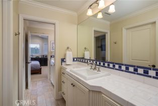 Single Family Residence, 2400 Holly ln, Newport Beach, CA 92663 - 27