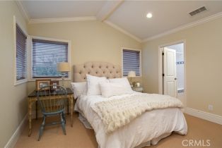 Single Family Residence, 2400 Holly ln, Newport Beach, CA 92663 - 30