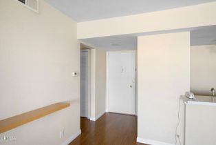 Condominium, 1142 Campbell st, Glendale, CA 91207 - 5