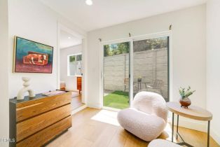 Single Family Residence, 15242 Morrison st, Sherman Oaks, CA 91403 - 40