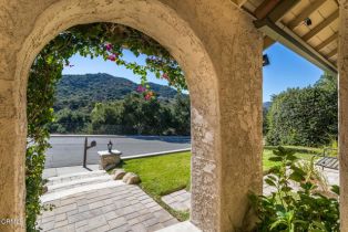 Single Family Residence, 127 Los Padres dr, Thousand Oaks, CA 91361 - 4