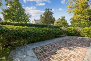 Residential Income, 160 Grand ave, Pasadena, CA 91105 - 8