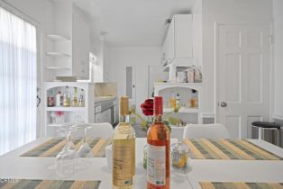 Residential Income, 6154 Fountain ave, Hollywood , CA 90028 - 4