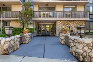 Condominium, 1134 Alta Loma RD, West Hollywood , CA  West Hollywood , CA 90069