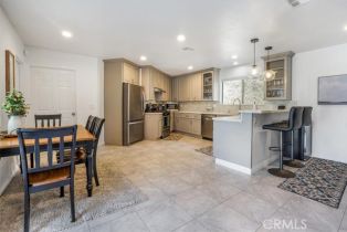 Single Family Residence, 1245 Calle Pensamiento, Thousand Oaks, CA 91360 - 12